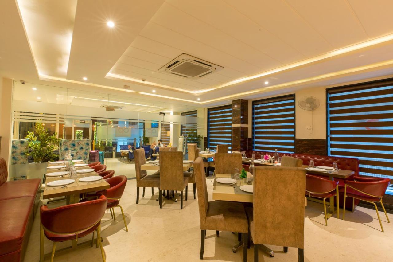 The Vegas By De Pavilion, Delhi Airport Exterior foto